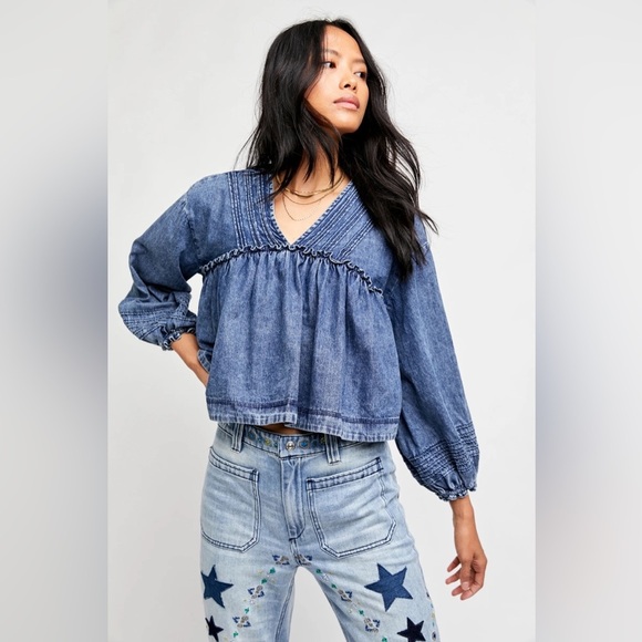 ❤️Free people charlotte denim blouse
